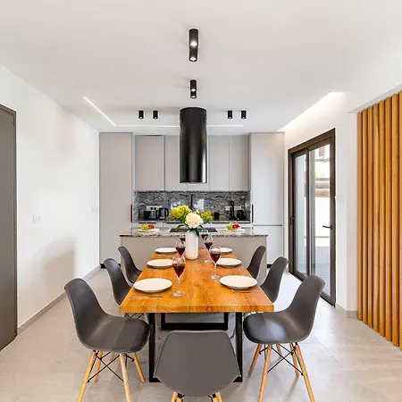 Villa Dara By Ezoria Ayia Napa