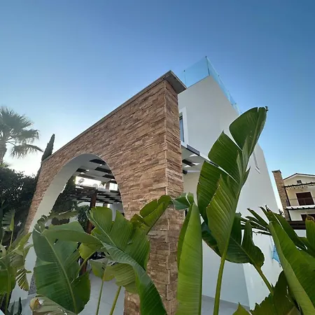 Villa Dara By Ezoria *