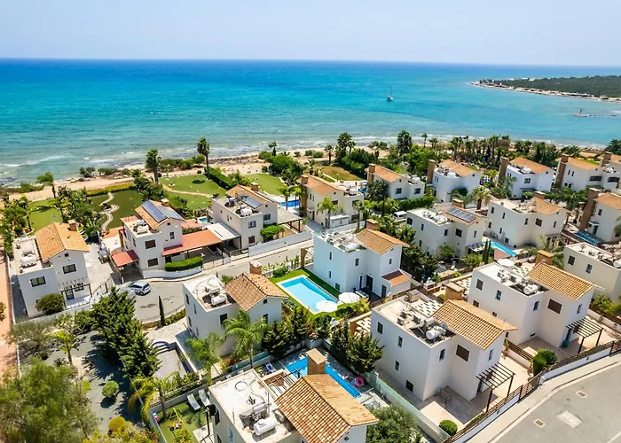 ヴィラ Dara By Ezoria