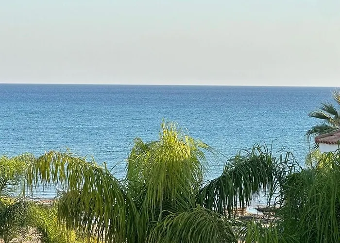 ヴィラ Dara By Ezoria