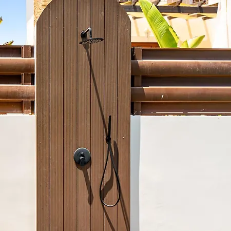 Dara By Ezoria איה נאפה